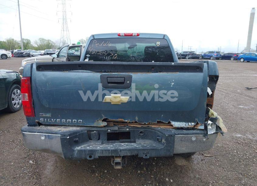 Photo 16 of 2011 Chevrolet Silverado 1500 LT (VIN 3GCPKSE33BG308883)