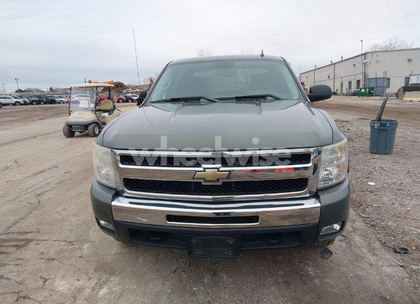 Photo 12 of 2011 Chevrolet Silverado 1500 LT (VIN 3GCPKSE34BG125573)