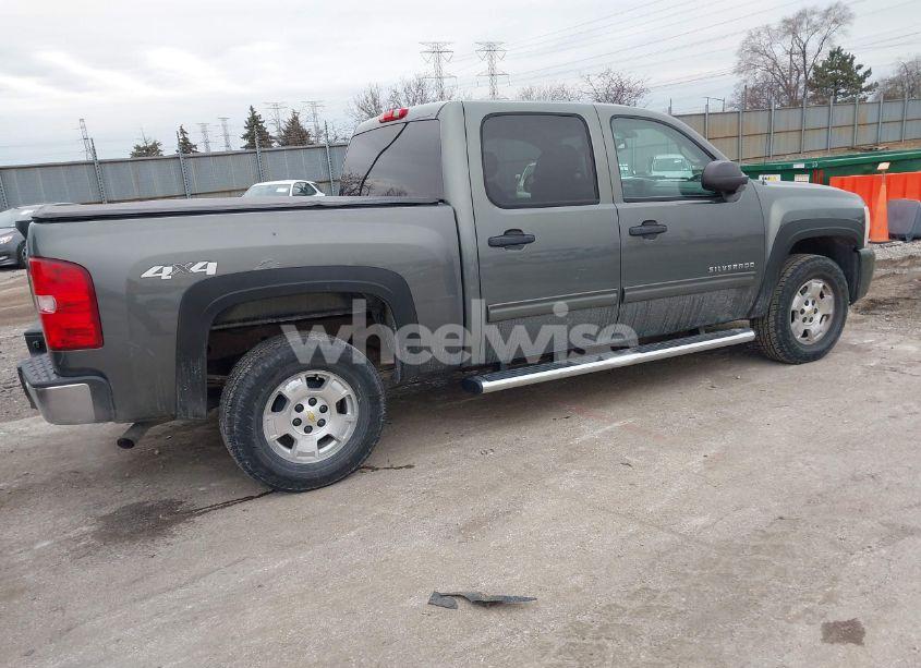 Photo 4 of 2011 Chevrolet Silverado 1500 LT (VIN 3GCPKSE34BG125573)
