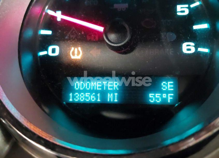 Photo 12 of 2011 Chevrolet Silverado 1500 LT (VIN 3GCPKSE34BG267051)