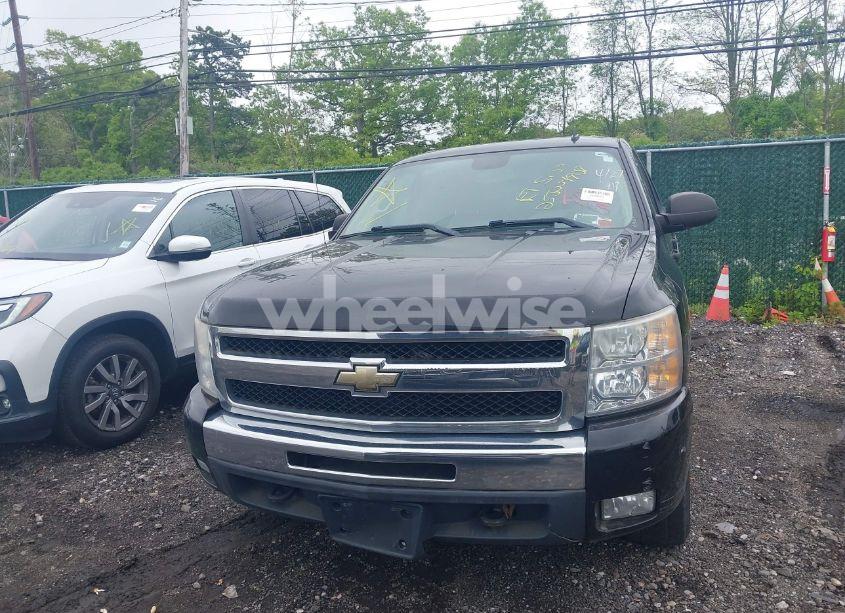 Photo 11 of 2011 Chevrolet Silverado 1500 LT (VIN 3GCPKSE34BG323151)