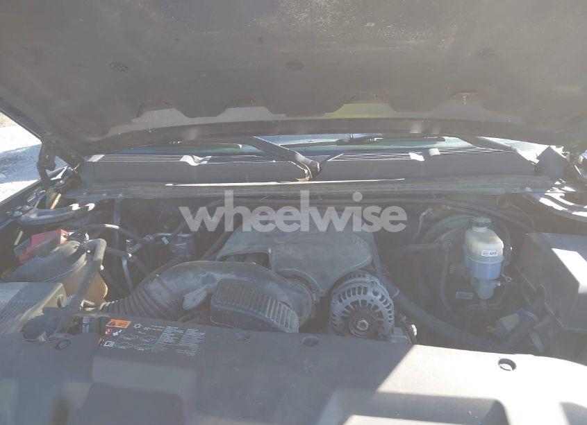 Photo 10 of 2011 Chevrolet Silverado 1500 LT (VIN 3GCPKSE34BG335302)