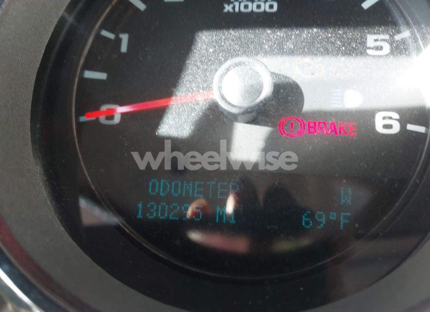 Photo 7 of 2011 Chevrolet Silverado 1500 LT (VIN 3GCPKSE34BG335302)