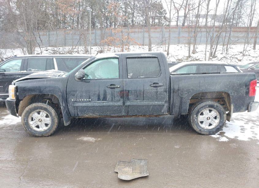 Photo 14 of 2011 Chevrolet Silverado 1500 LT (VIN 3GCPKSE35BG127767)