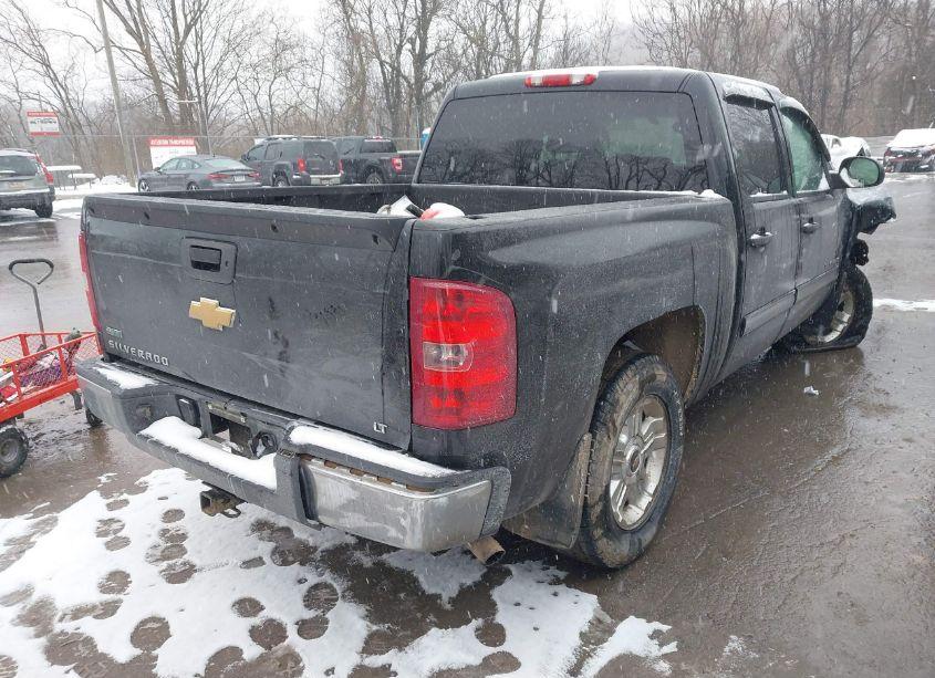Photo 4 of 2011 Chevrolet Silverado 1500 LT (VIN 3GCPKSE35BG127767)