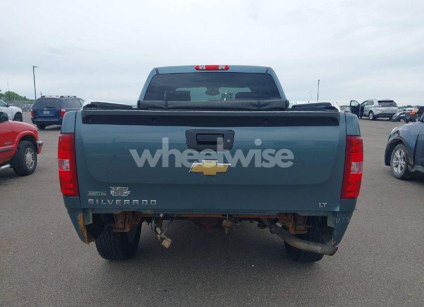 Photo 16 of 2011 Chevrolet Silverado 1500 LT (VIN 3GCPKSE35BG198449)