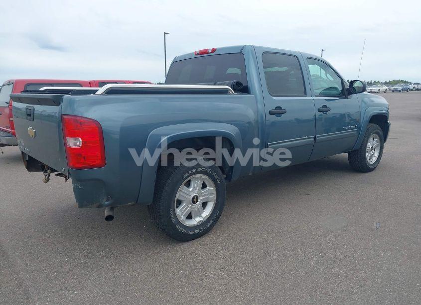 Photo 4 of 2011 Chevrolet Silverado 1500 LT (VIN 3GCPKSE35BG198449)
