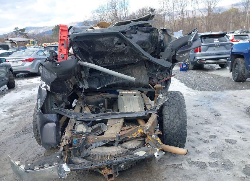 Photo 16 of 2011 Chevrolet Silverado 1500 LT (VIN 3GCPKSE35BG230722)