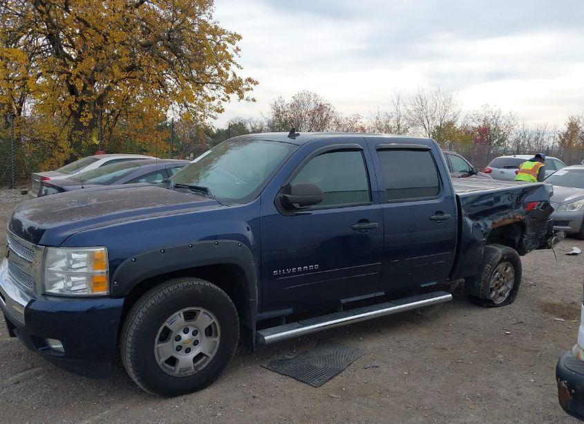 Photo 14 of 2011 Chevrolet Silverado 1500 LT (VIN 3GCPKSE35BG276289)