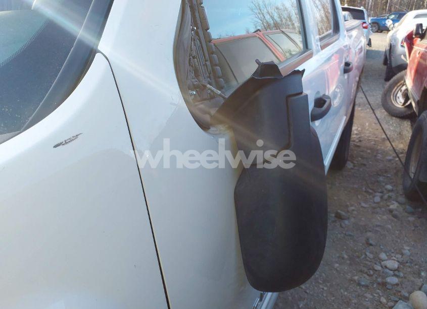 Photo 18 of 2011 Chevrolet Silverado 1500 LT (VIN 3GCPKSE35BG368342)