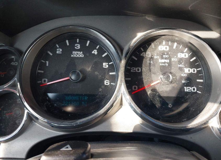 Photo 6 of 2011 Chevrolet Silverado 1500 LT (VIN 3GCPKSE36BG409075)