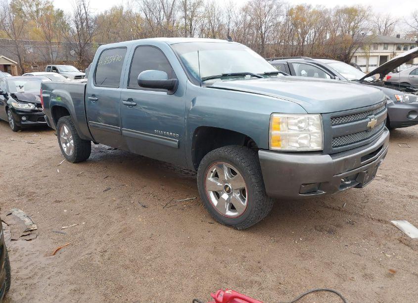 2011 Chevrolet Silverado 1500 LT (VIN 3GCPKSE37BG101185) main photo