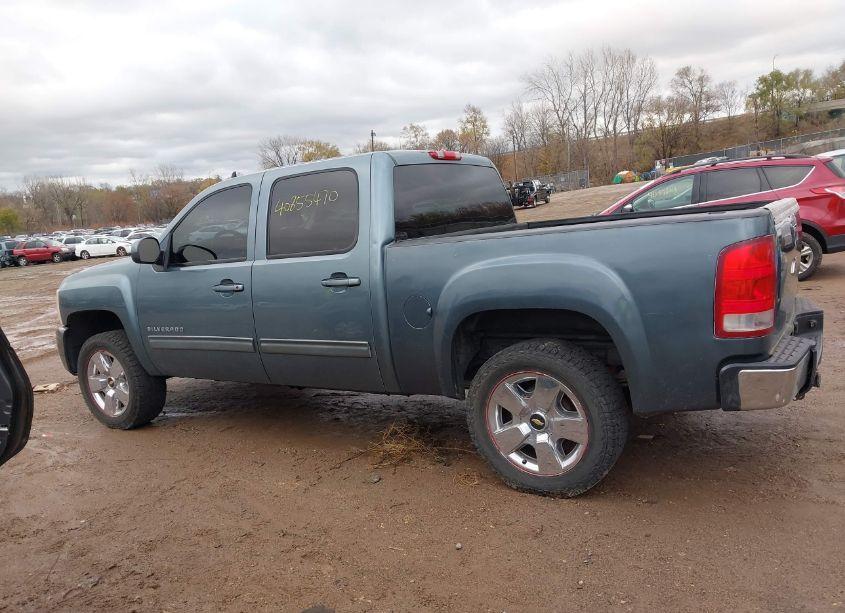 Photo 13 of 2011 Chevrolet Silverado 1500 LT (VIN 3GCPKSE37BG101185)