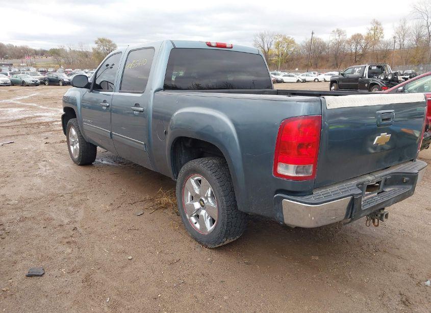 Photo 3 of 2011 Chevrolet Silverado 1500 LT (VIN 3GCPKSE37BG101185)
