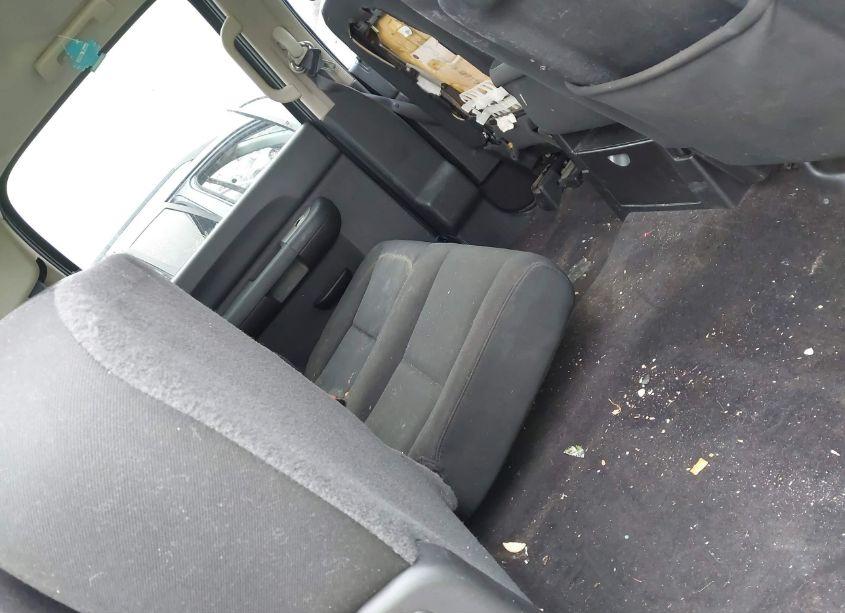 Photo 8 of 2011 Chevrolet Silverado 1500 LT (VIN 3GCPKSE37BG101185)