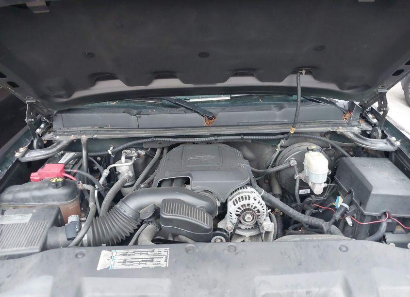 Photo 10 of 2011 Chevrolet Silverado 1500 LT (VIN 3GCPKSE37BG143307)