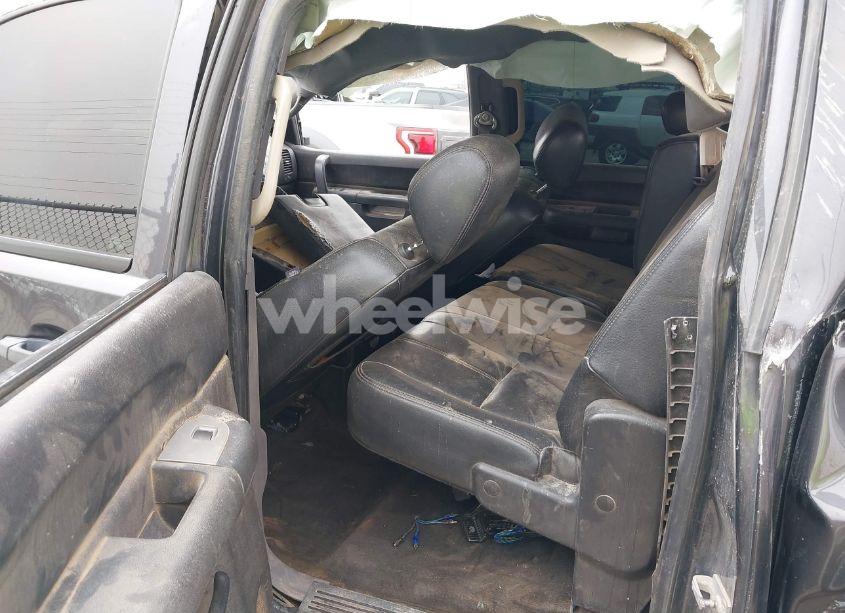 Photo 8 of 2011 Chevrolet Silverado 1500 LT (VIN 3GCPKSE37BG189204)