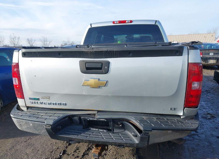 Photo 16 of 2011 Chevrolet Silverado 1500 LT (VIN 3GCPKSE37BG276777)