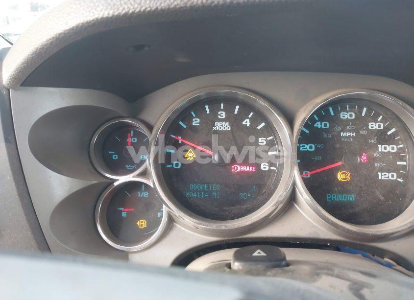 Photo 7 of 2011 Chevrolet Silverado 1500 LT (VIN 3GCPKSE38BG242699)