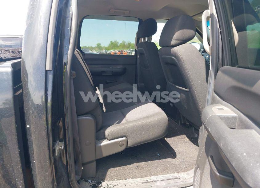 Photo 8 of 2011 Chevrolet Silverado 1500 LT (VIN 3GCPKSE38BG288937)