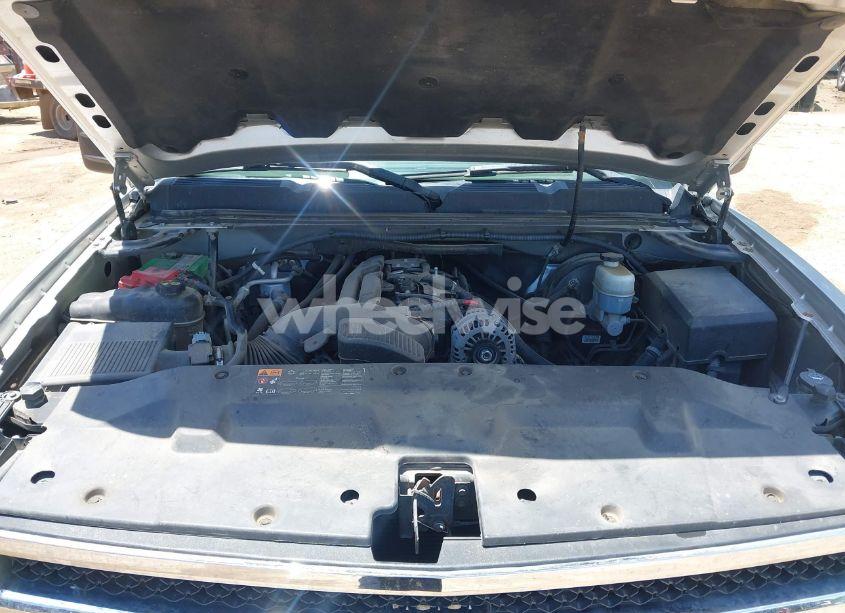 Photo 10 of 2011 Chevrolet Silverado 1500 LT (VIN 3GCPKSE38BG312380)