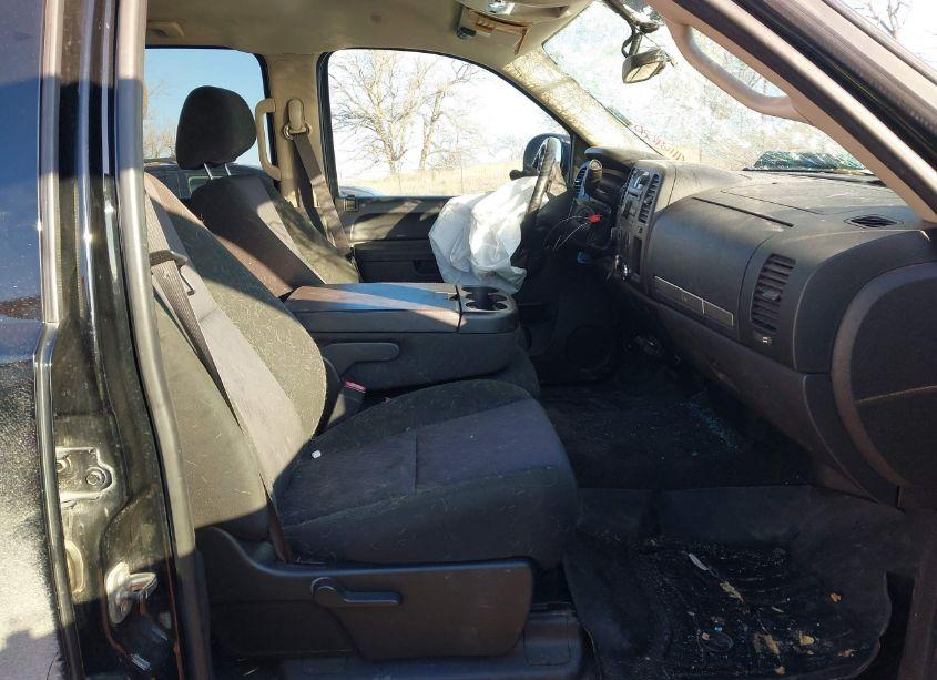 Photo 5 of 2011 Chevrolet Silverado 1500 LT (VIN 3GCPKSE39BG195294)