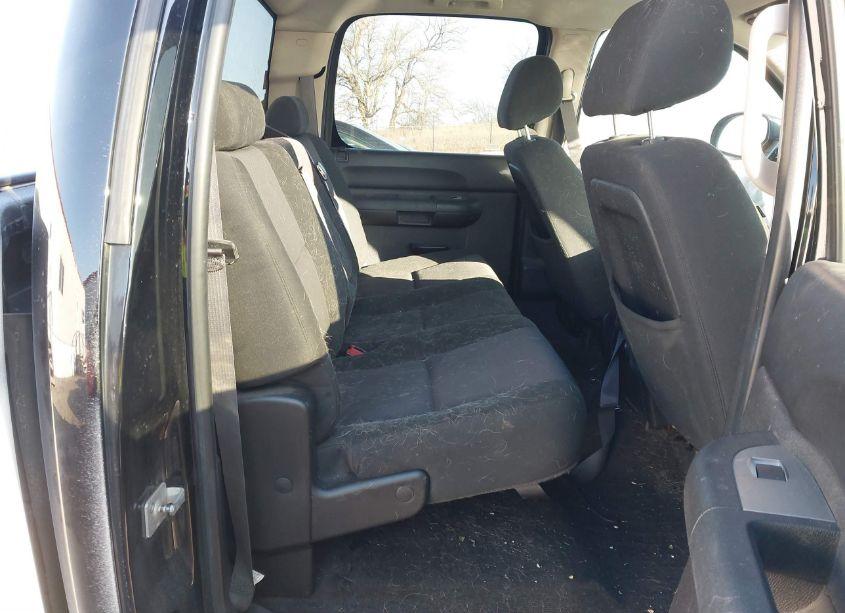 Photo 8 of 2011 Chevrolet Silverado 1500 LT (VIN 3GCPKSE39BG195294)