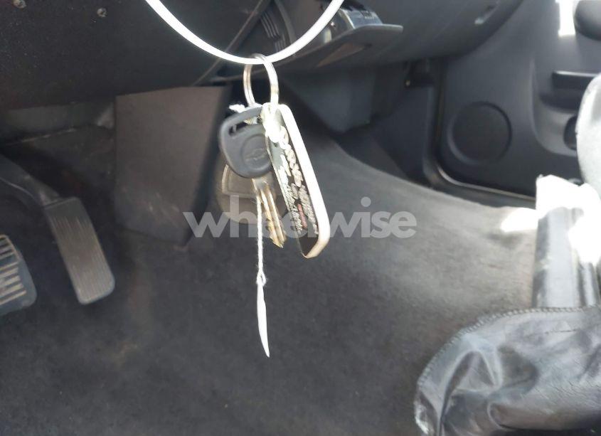 Photo 11 of 2011 Chevrolet Silverado 1500 LT (VIN 3GCPKSE39BG302909)