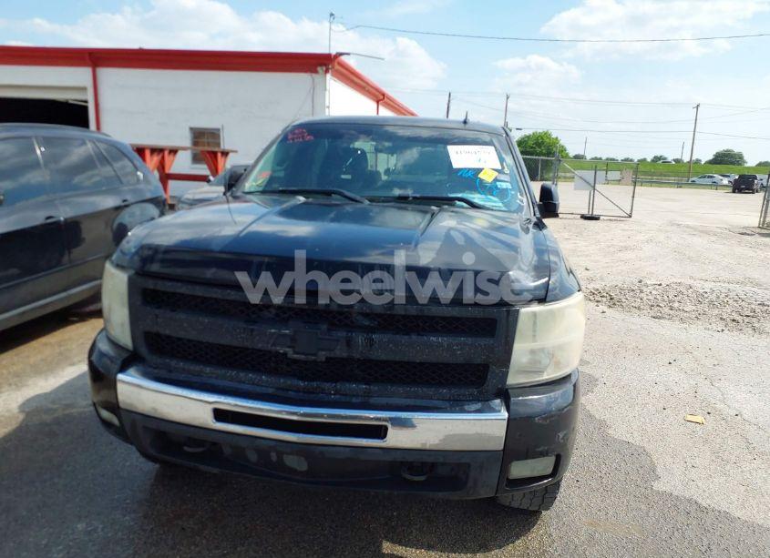 Photo 12 of 2011 Chevrolet Silverado 1500 LT (VIN 3GCPKSE39BG368537)