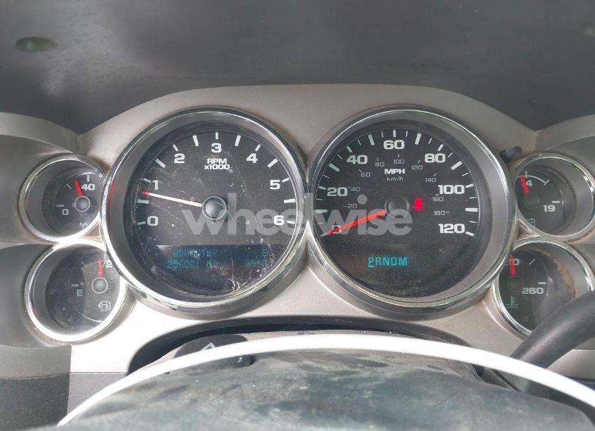 Photo 7 of 2011 Chevrolet Silverado 1500 LT (VIN 3GCPKSE39BG371518)