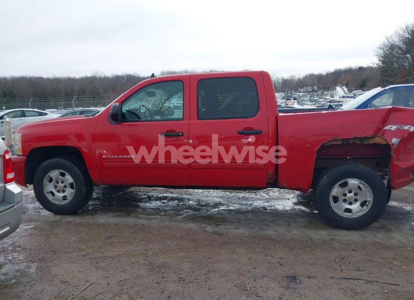 Photo 15 of 2011 Chevrolet Silverado 1500 LT (VIN 3GCPKSE39BG401584)