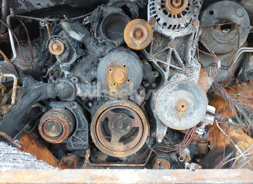 Photo 10 of 2011 Chevrolet Silverado 1500 LT (VIN 3GCPKSE3XBG109510)