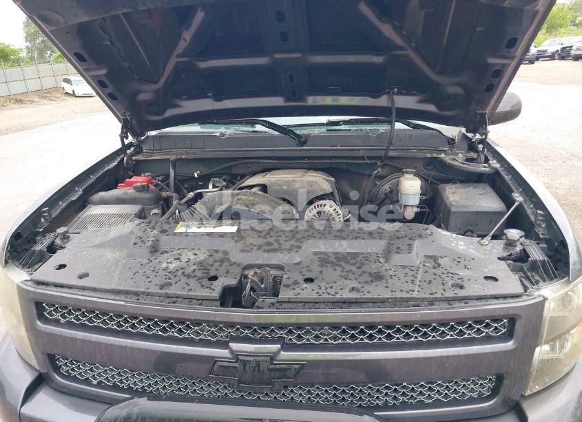 Photo 10 of 2011 Chevrolet Silverado 1500 LT (VIN 3GCPKSE3XBG182456)