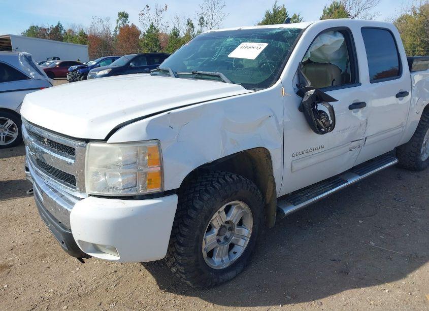 Photo 17 of 2011 Chevrolet Silverado 1500 LT (VIN 3GCPKSE3XBG186278)
