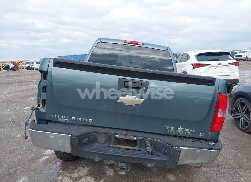 Photo 16 of 2011 Chevrolet Silverado 1500 LT (VIN 3GCPKSE3XBG270536)