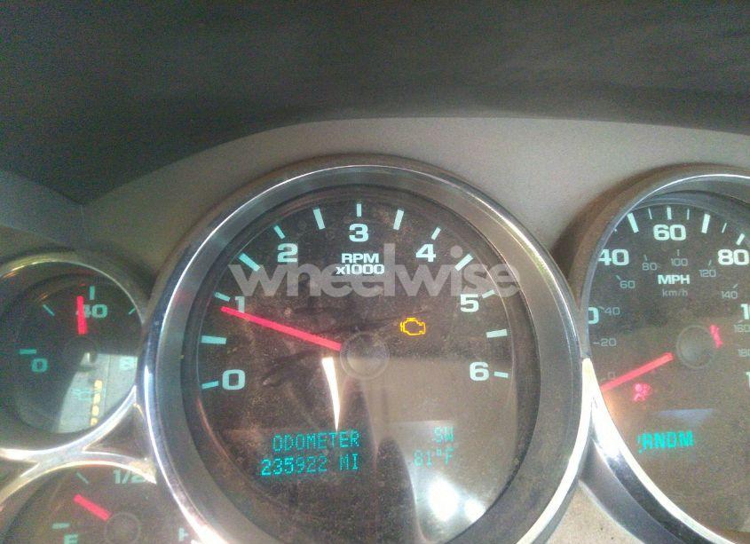 Photo 7 of 2011 Chevrolet Silverado 1500 LT (VIN 3GCPKSE3XBG325129)