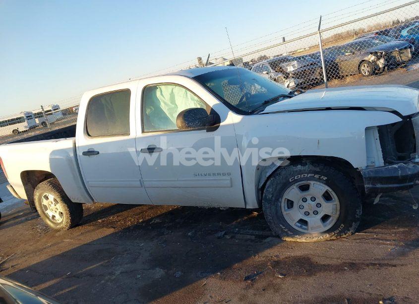 Photo 13 of 2012 Chevrolet Silverado 1500 LT (VIN 3GCPKSE70CG102845)