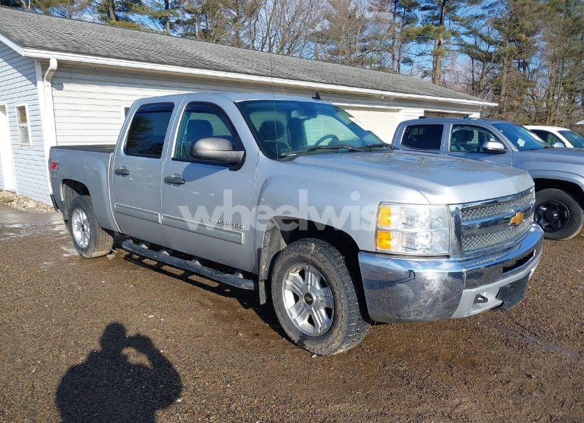 2013 Chevrolet Silverado 1500 LT (VIN 3GCPKSE70DG106685) main photo