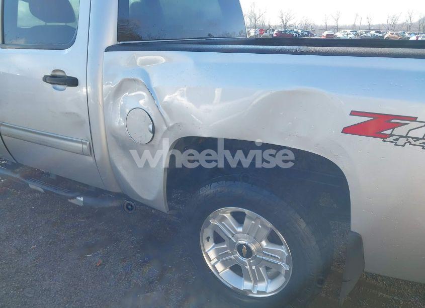 Photo 6 of 2013 Chevrolet Silverado 1500 LT (VIN 3GCPKSE70DG106685)