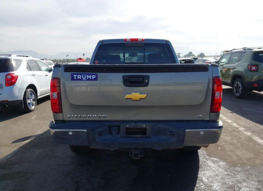 Photo 16 of 2013 Chevrolet Silverado 1500 LT (VIN 3GCPKSE70DG109456)