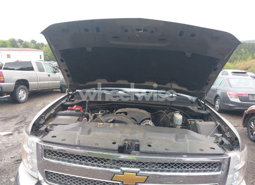 Photo 10 of 2013 Chevrolet Silverado 1500 LT (VIN 3GCPKSE70DG301573)