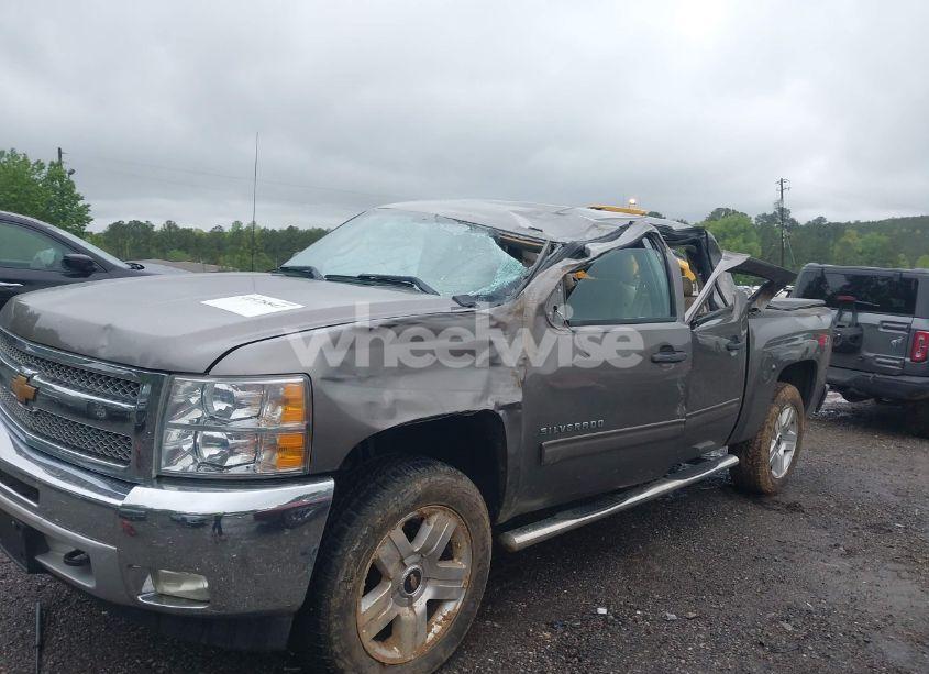 Photo 6 of 2013 Chevrolet Silverado 1500 LT (VIN 3GCPKSE70DG301573)