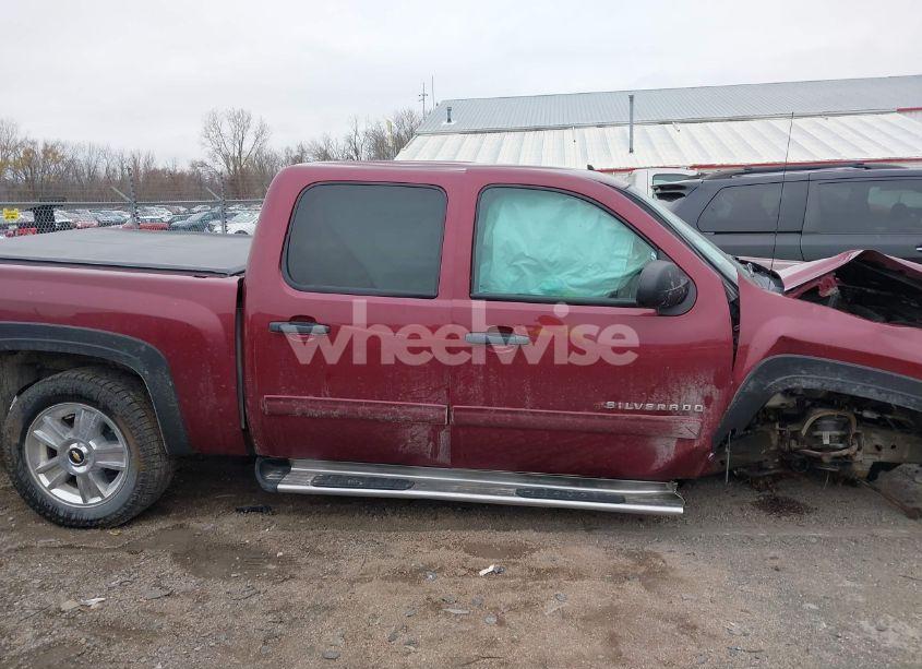 Photo 13 of 2013 Chevrolet Silverado 1500 LT (VIN 3GCPKSE70DG331060)