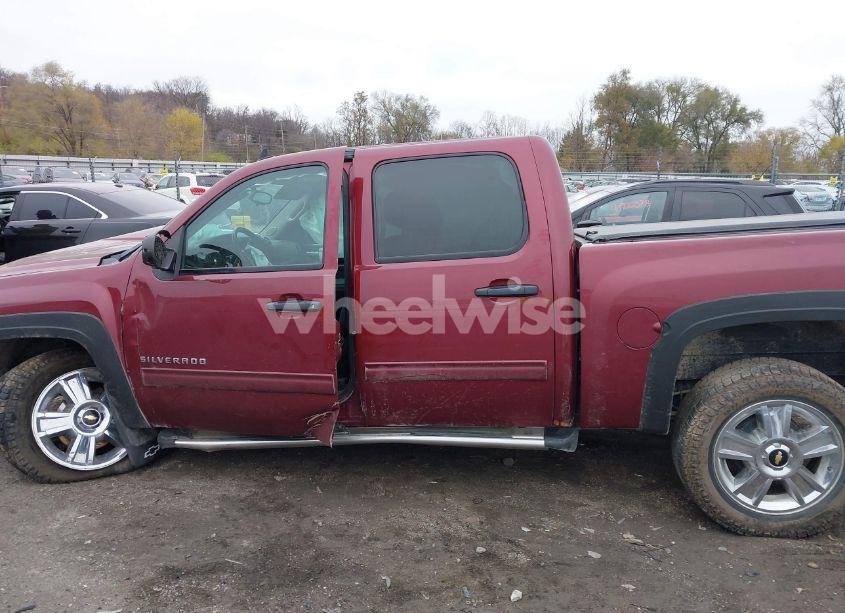 Photo 14 of 2013 Chevrolet Silverado 1500 LT (VIN 3GCPKSE70DG331060)