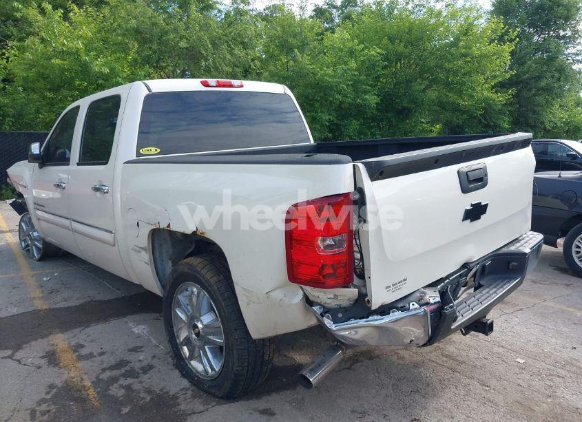 Photo 18 of 2013 Chevrolet Silverado 1500 LT (VIN 3GCPKSE70DG335853)