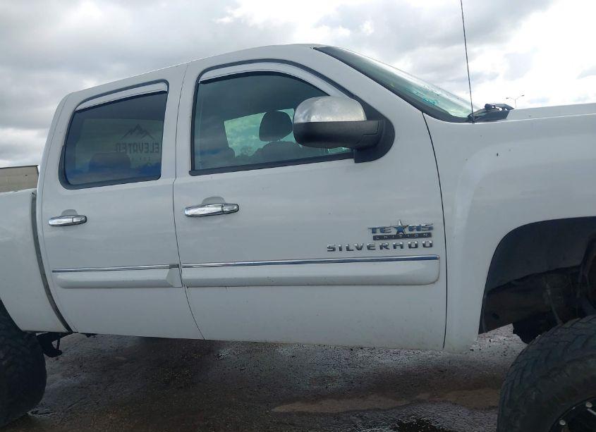Photo 13 of 2012 Chevrolet Silverado 1500 LT (VIN 3GCPKSE71CG193530)