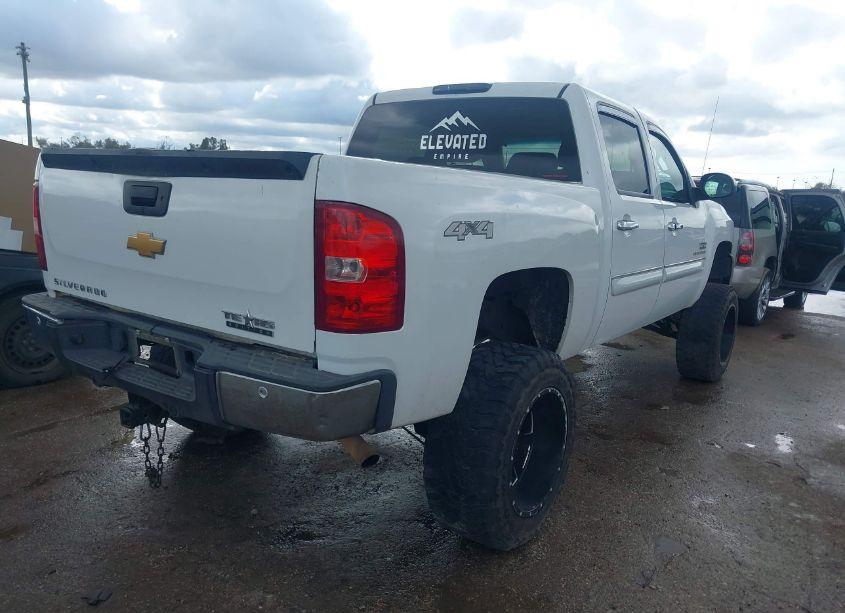 Photo 4 of 2012 Chevrolet Silverado 1500 LT (VIN 3GCPKSE71CG193530)