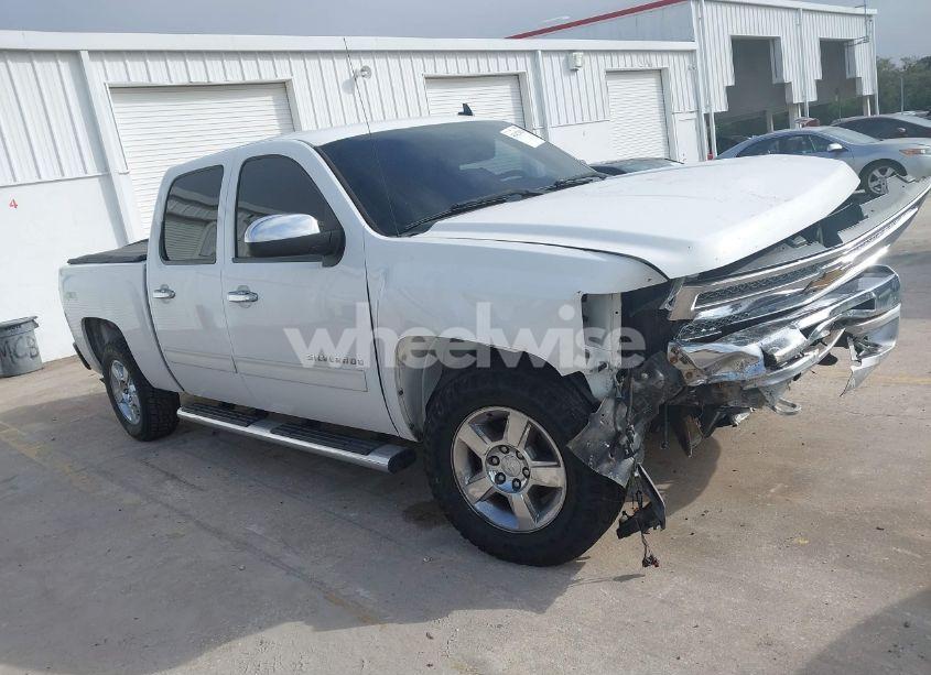 Photo 13 of 2012 Chevrolet Silverado 1500 LT (VIN 3GCPKSE71CG210634)
