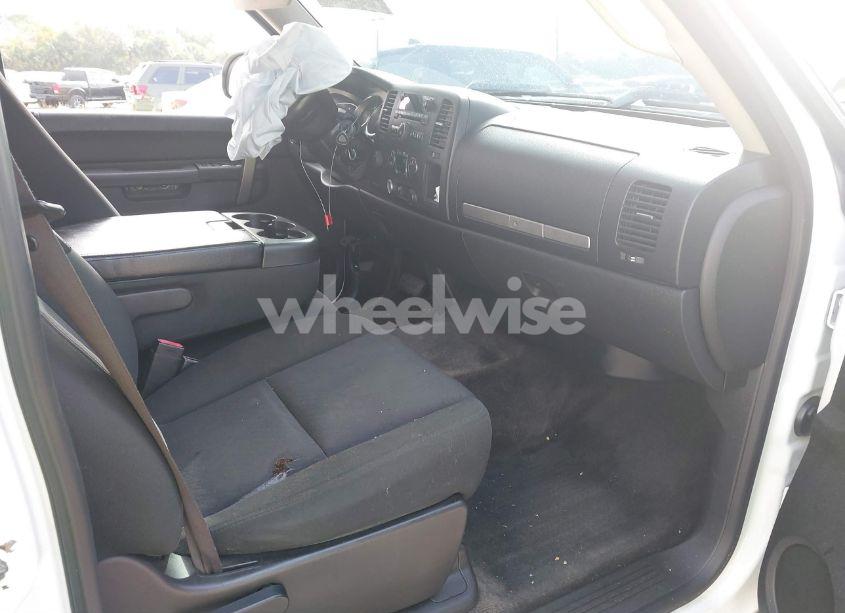 Photo 5 of 2012 Chevrolet Silverado 1500 LT (VIN 3GCPKSE71CG210634)