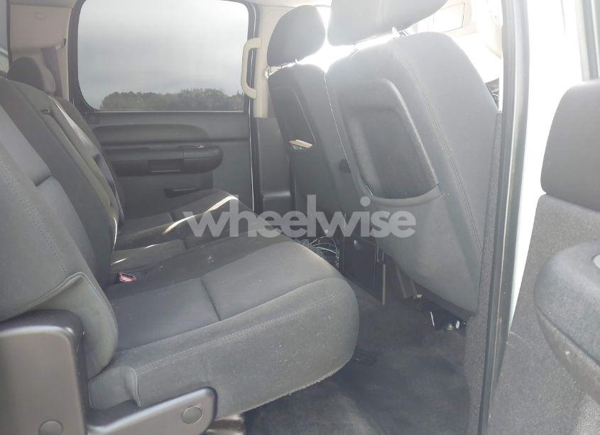 Photo 8 of 2012 Chevrolet Silverado 1500 LT (VIN 3GCPKSE71CG210634)